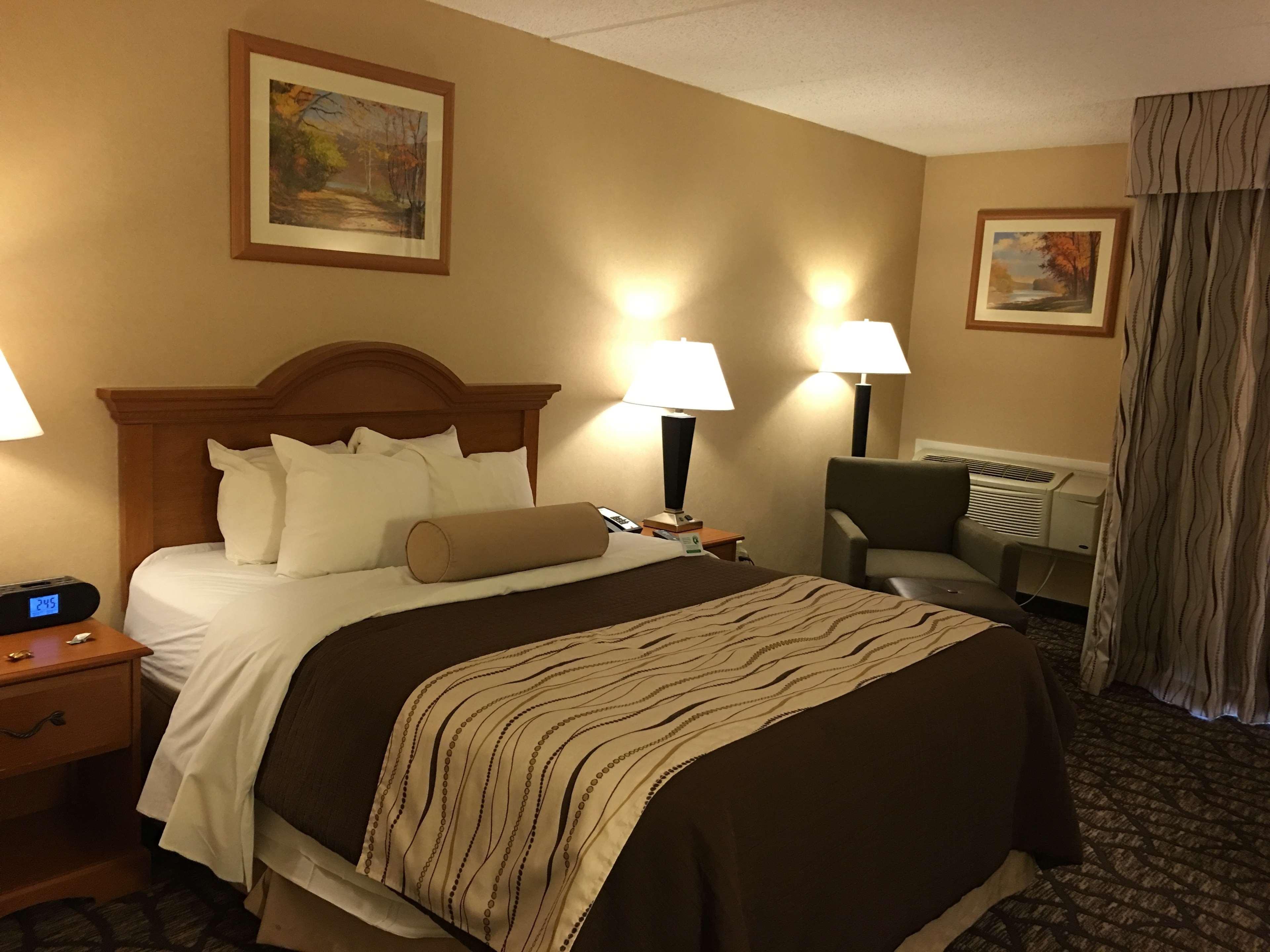 Best Western Clifton Park Exterior photo