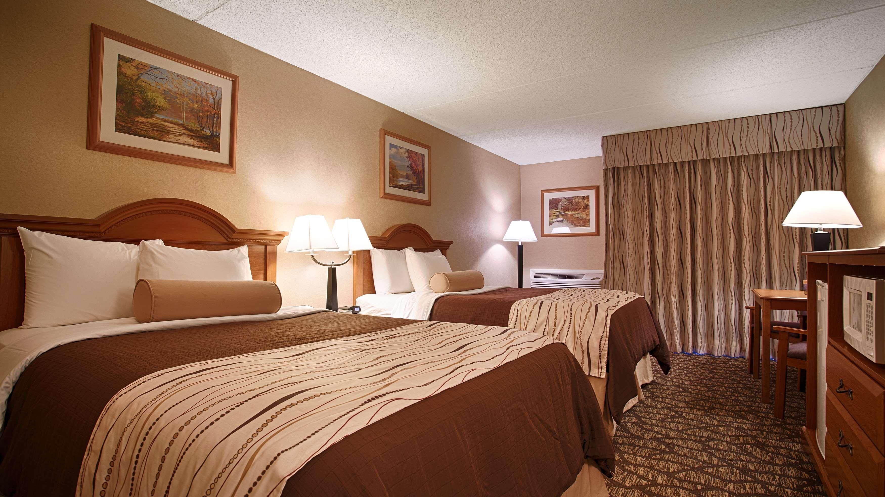 Best Western Clifton Park Exterior photo