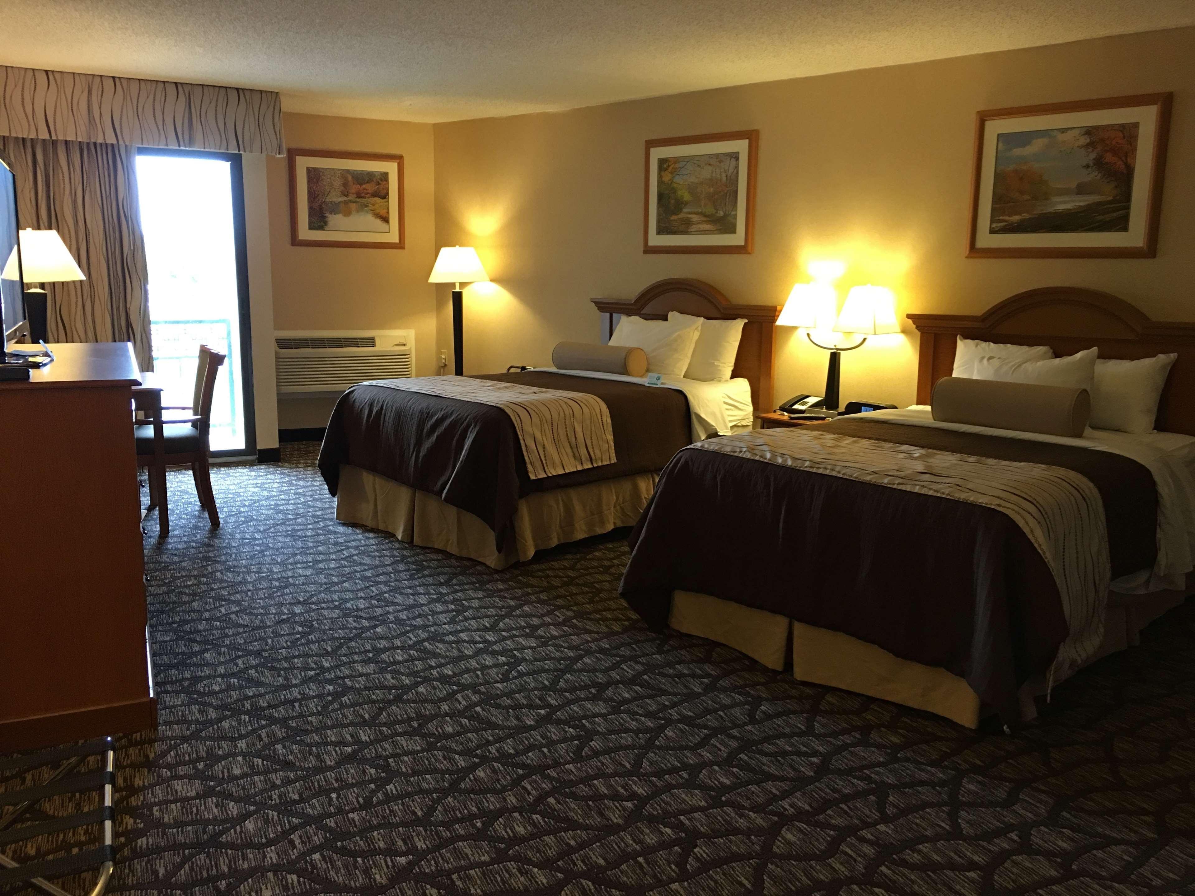 Best Western Clifton Park Exterior photo